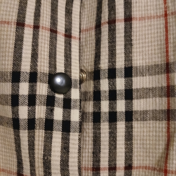 Womens Burberry style snap up blouse - Picture 3 of 3
